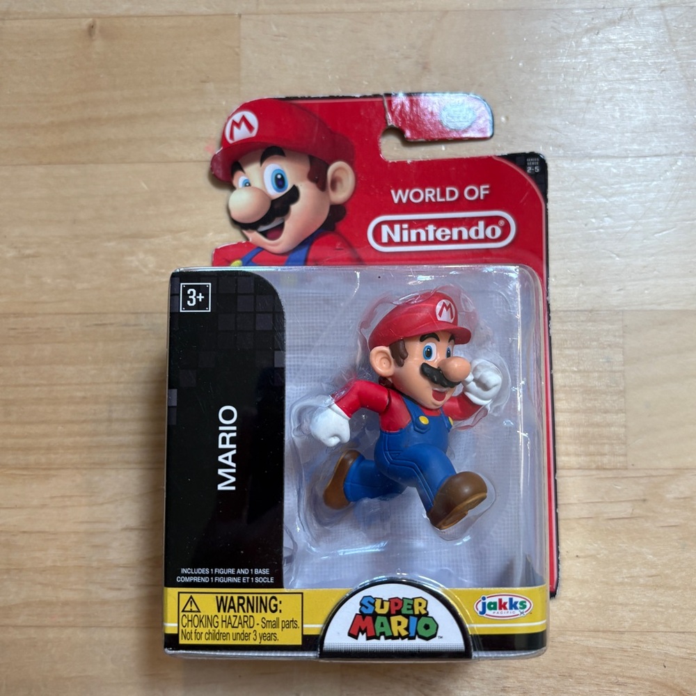 Mario World of Nintendo Action Figure NIB